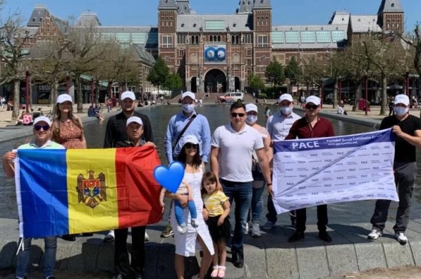 ULTIMA ORĂ // După întâlniri în diasporă, Cavcaliuc cere 220 secții de vot peste hotare